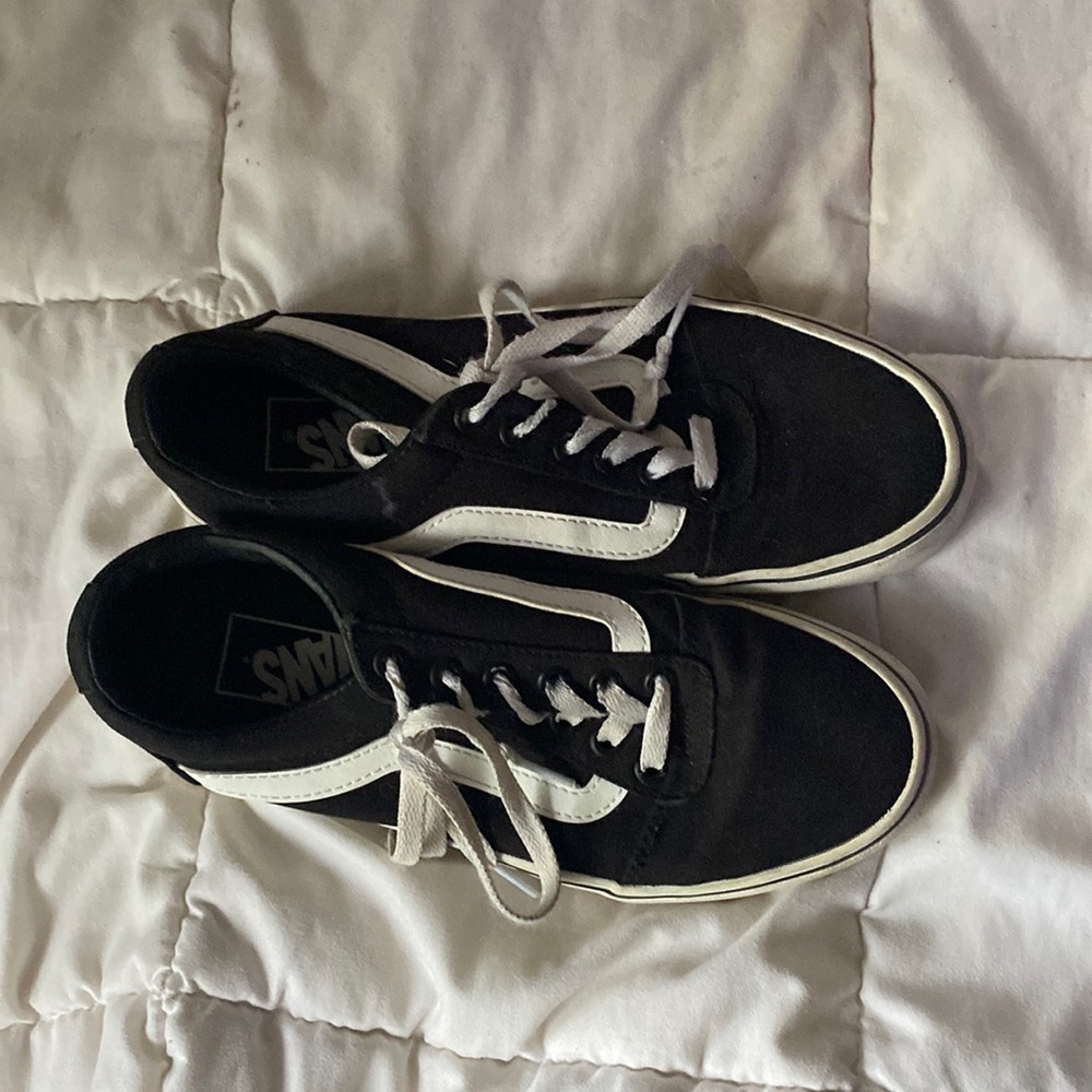 black and white vans